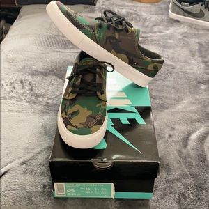 Nike Zoom SB Janoski Canvas - Camo - Mens 10